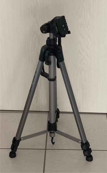 Cullmann ALPHA 2500 Stativ mit 3-Wege-Kopf