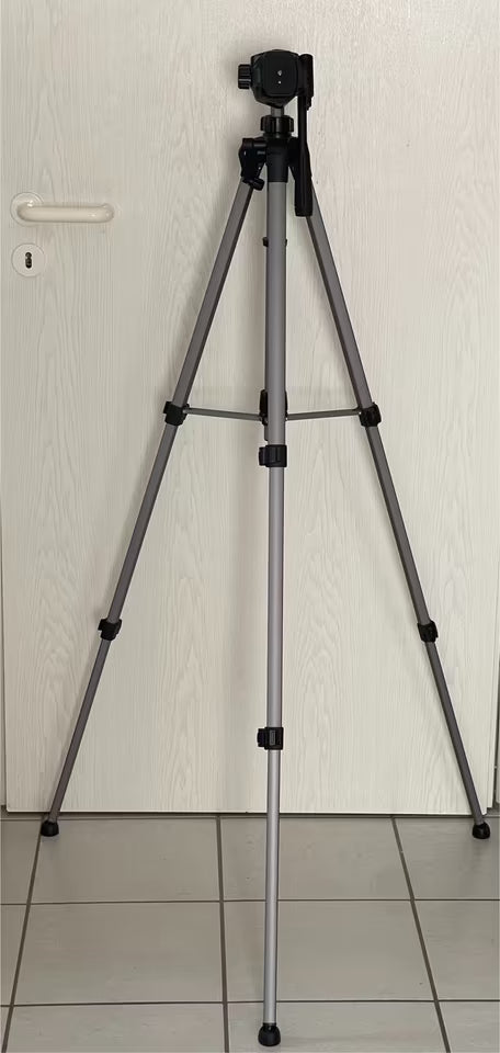 Cullmann ALPHA 2500 Stativ mit 3-Wege-Kopf