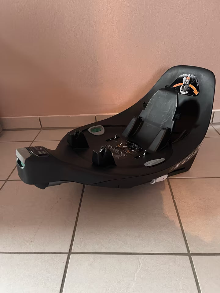 CYBEX Babyschale (Cloud Z i-Size) & CYBEX Isofix Base (Z One)