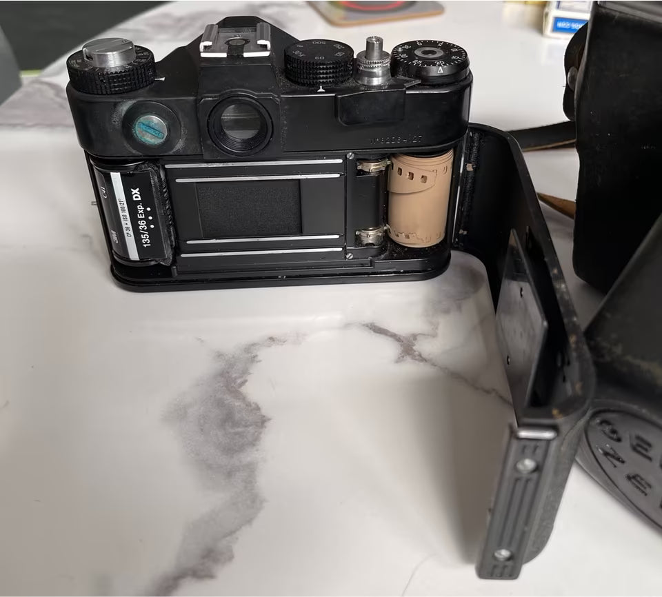 Original Zenit TTL Kamera mit Objektiv und Tasche