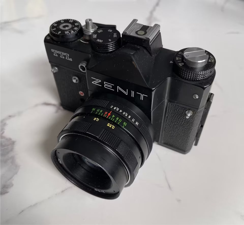 Original Zenit TTL Kamera mit Objektiv und Tasche